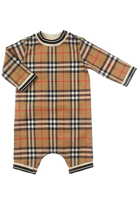 vetements burberry bébé fille|burberry baby clothes.